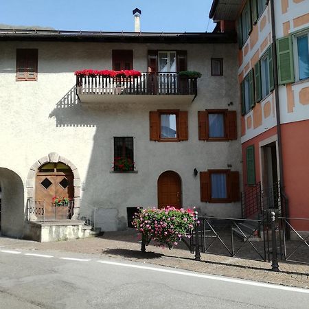 Marmot Apartment Димаро Екстериор снимка