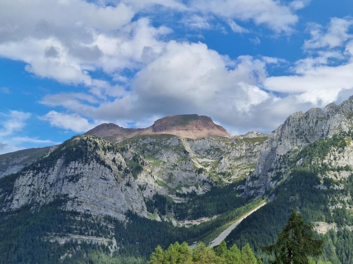 Marmot Apartment Димаро Екстериор снимка